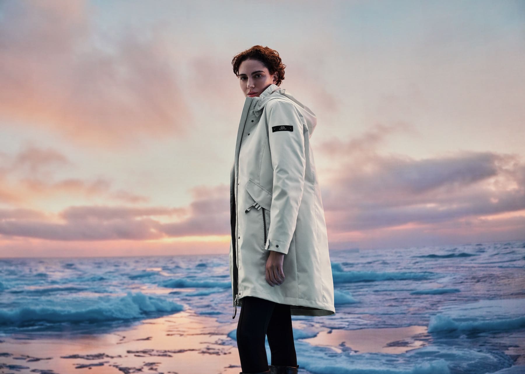 BETTY-BARCLA_fall_winter_2025_original_BB_08_FW25_300dpi_50x70_39L_v1